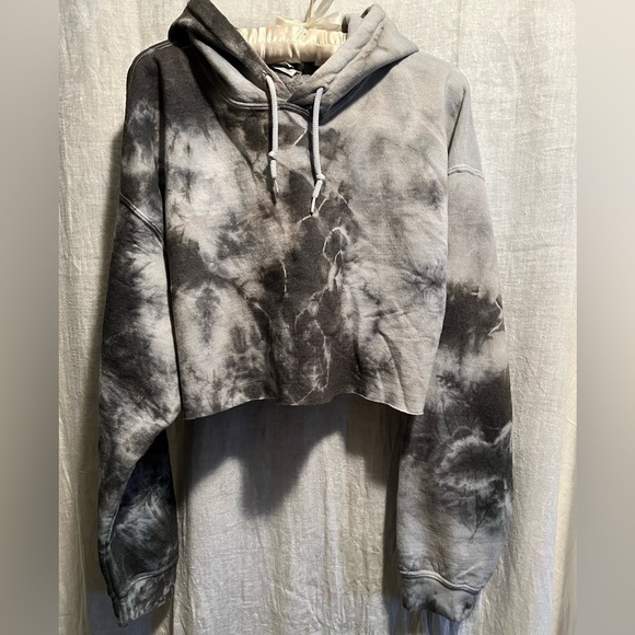 Tie dye half hoodie. Cut off. Black and gray.  Pull ties. Short. Hand cut. Large - Picture 1 of 6